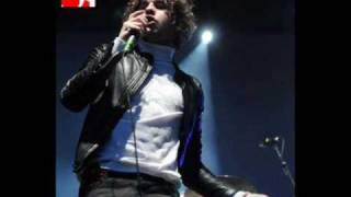 Video thumbnail of "The kooks-sway(live woodstock session)"