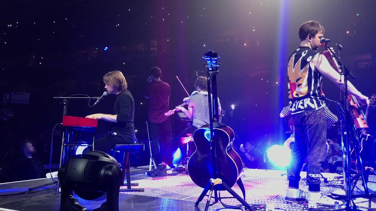 Imagine Dragons - Bleeding Out (Live @ Anaheim 11/16/2017)