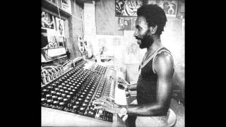 Lee "Scratch" Perry, Dreadlocks in Moonlight. (Reggae)