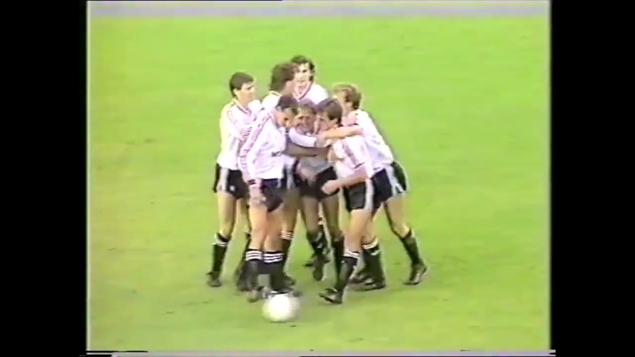 1986/87 West Ham United v Charlton Athletic (Highlights)