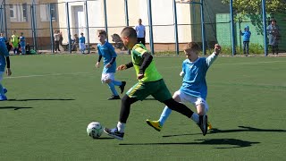 У Житомирі 30 команд змагаються за кубок шкільної ліги з футболу