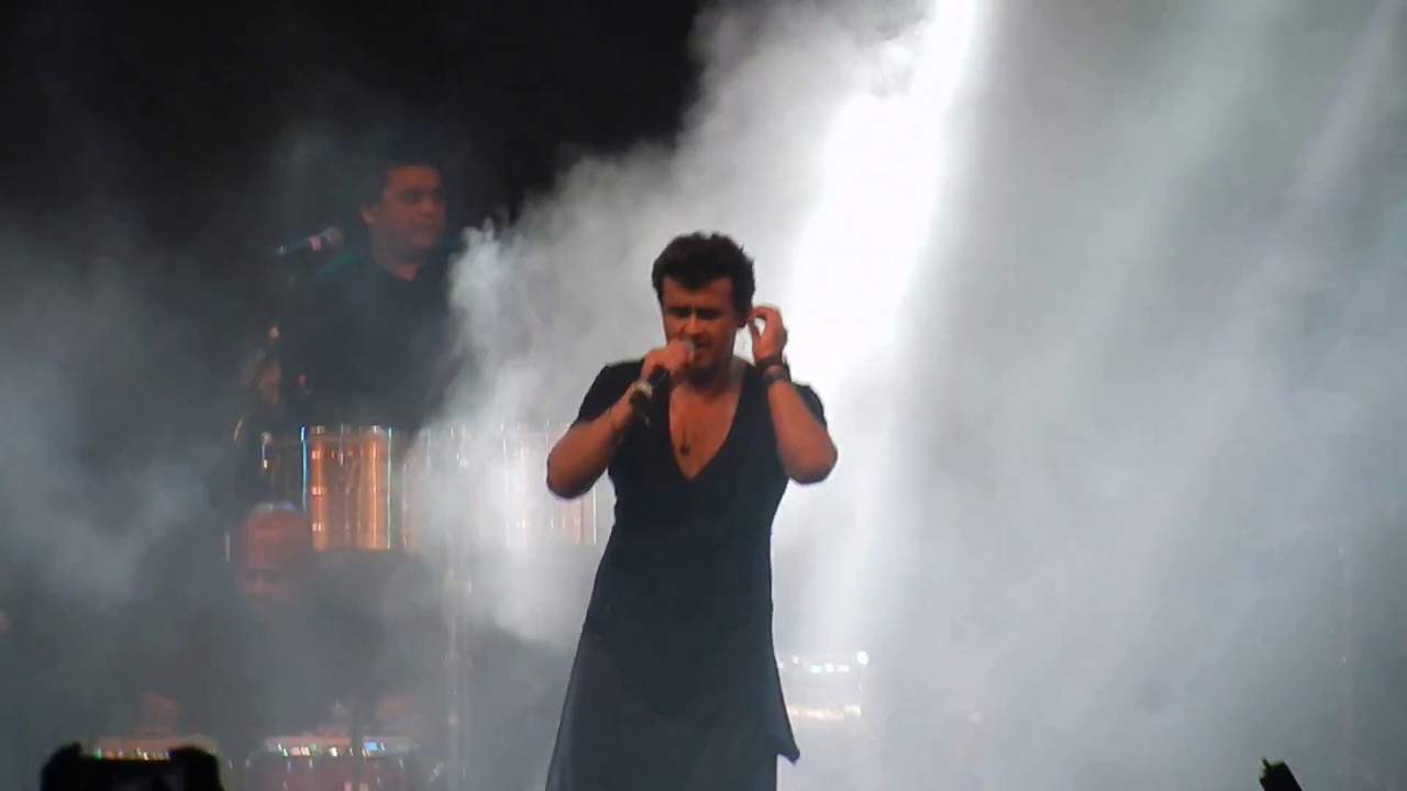 Sonu Nigam live at Dubai Global Village 2018: Aaj Ki Raat: Both Male and Female Voice