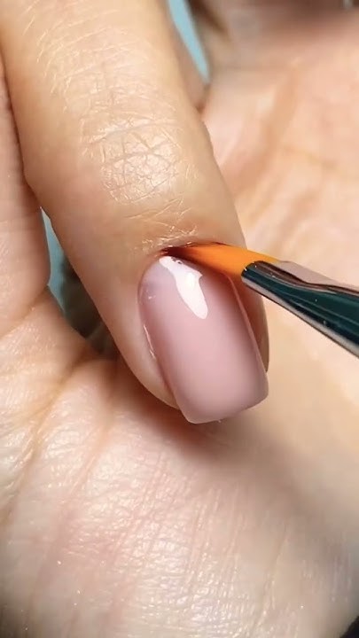 Как убрать затеки с кутикулы? #nails #маникюр #ногти #nailart - YouTube
