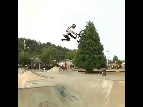 BMX - Dennis enarson fun click Instagram 2018