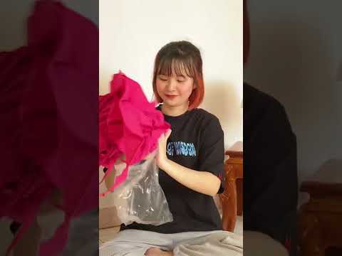 Video Quân Quân đây nè | Người yêu tặng áo 