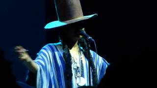 Erykah Badu - On & On (2015 Summer Spirit Festival)
