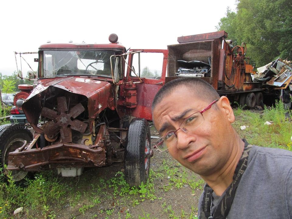 Junkyard Muscle: Trojan 1500 Loader Ride Along
