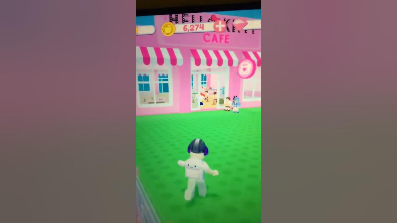 How to get the cinnamon roll backpack on roblox•first video ️ YouTube