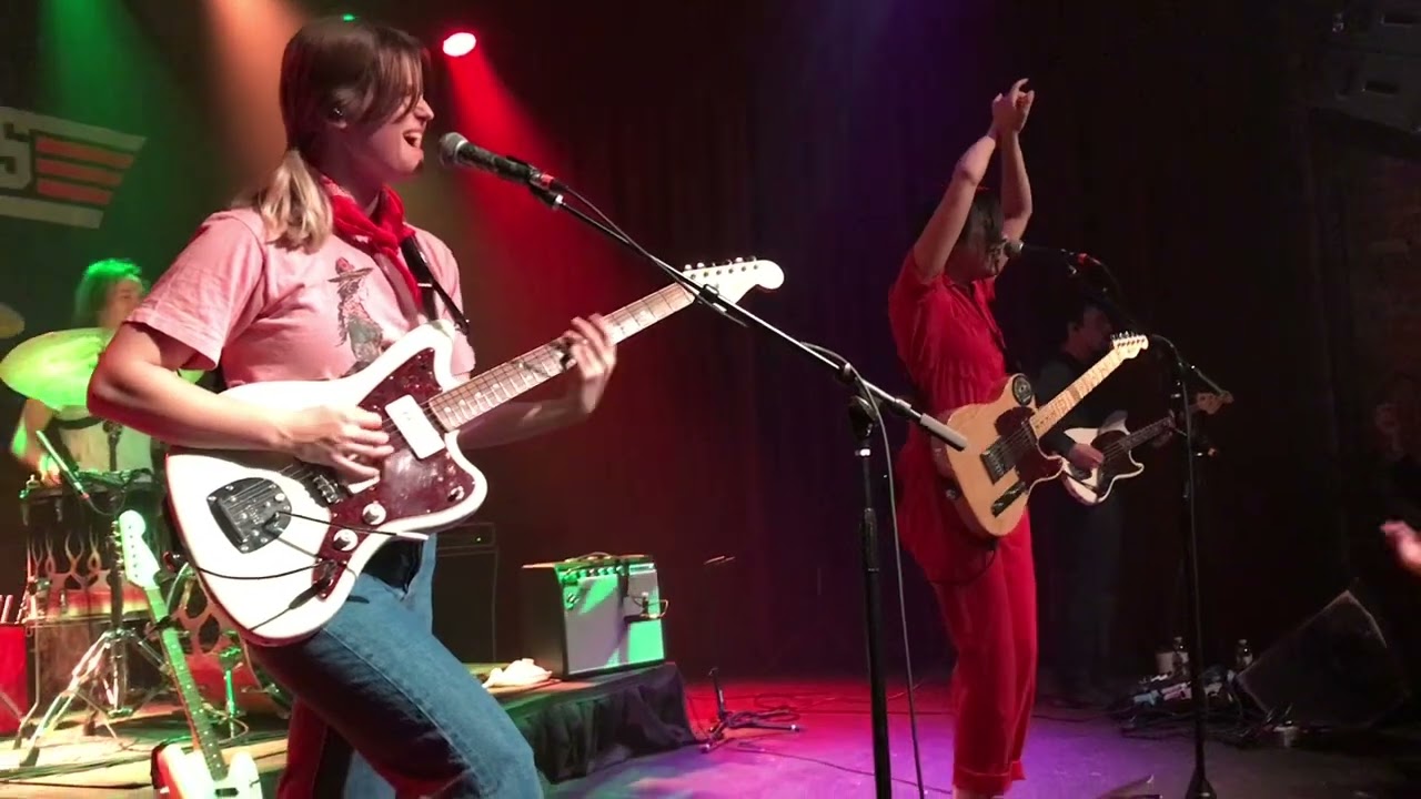 Illuminati Hotties – Pool Hopping (Live from The Fine Line Music Cafe in Minneapolis)