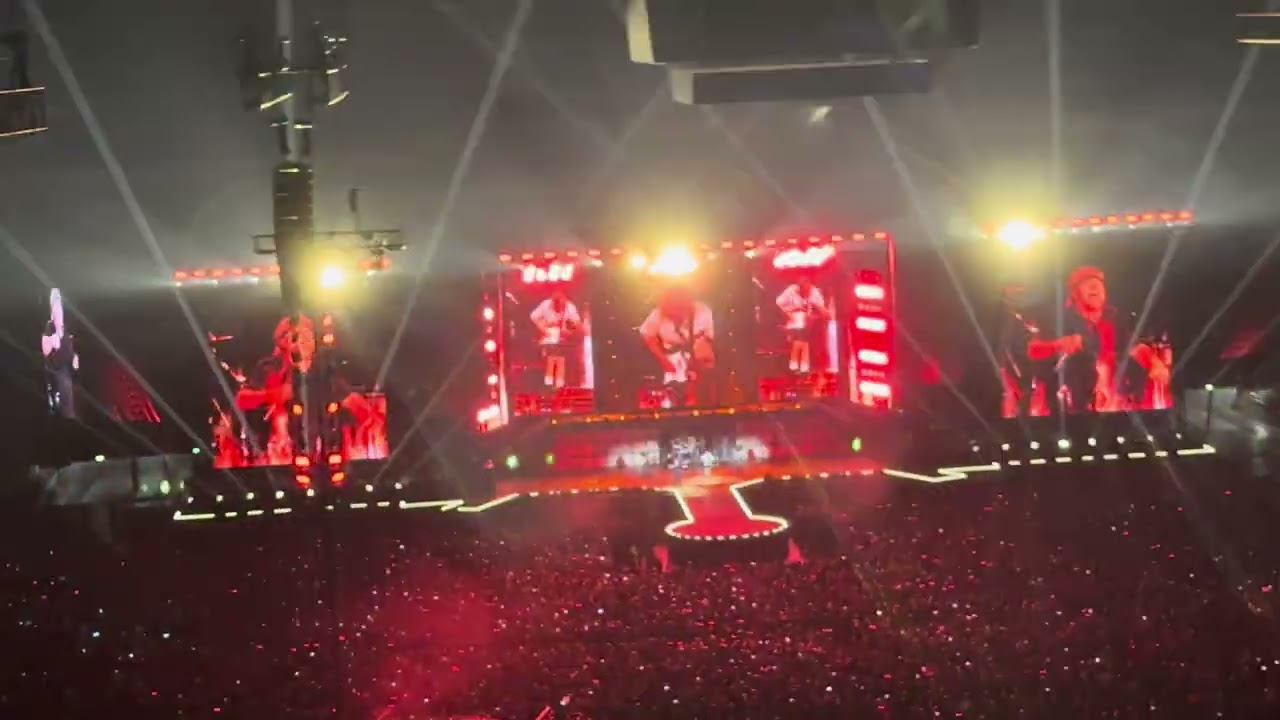 ACDC Pwrup Tour 2024 meine Meinung zum ersten Konzert in Gelsenkirchen