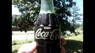 Coca Cola Coke Bottle Radio from the 1970's. Smiths Station, Alabama, 4/22/2012. screenshot 5