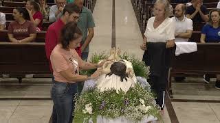 Procissão de Sexta-Feira Santa leva milhares de...
