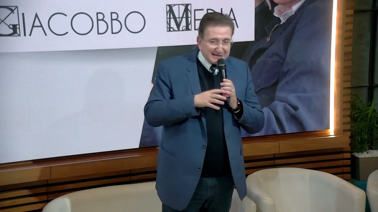 Roberto Giacobbo, Conduttore Televisivo e Autore Italiano - CEOforLIFE AWARDS - 02 Dicembre 2025