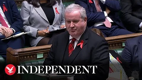 PMQs: Ian Blackford accuses Keir Starmer of 'despe...