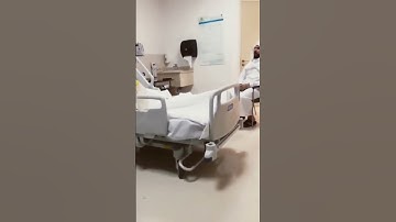 الشيخ محمد خليل قارئ، يُقرئ طلابه وهو على فراش المرض ٣ - ٤ أشهر، وقبل وفاته أجاز خمسة من طلابه