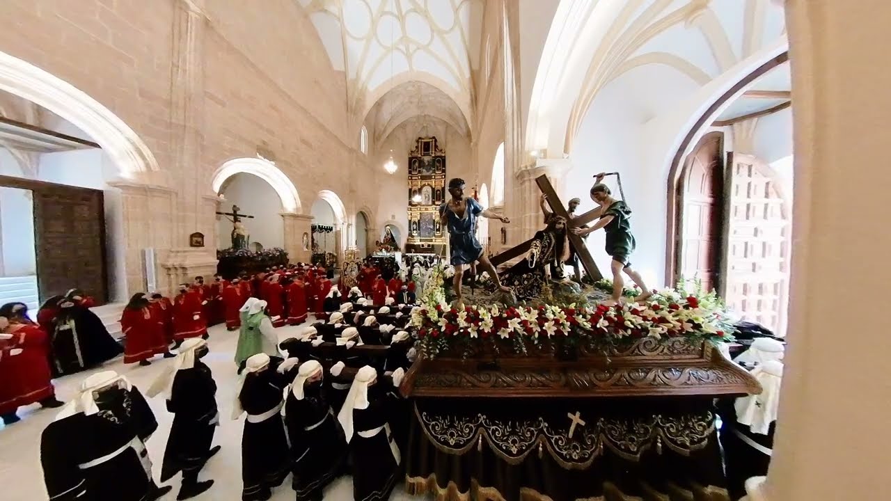 Salida del Paso Gordo de la Iglesia de la Asunción Viernes Santo 2022. Tobarra