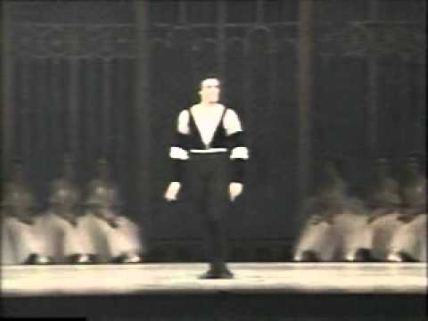 Black Swan pas de deux Nina Ananiashvili Aleksei Fadeyetchev 1992 State Perm Ballet
