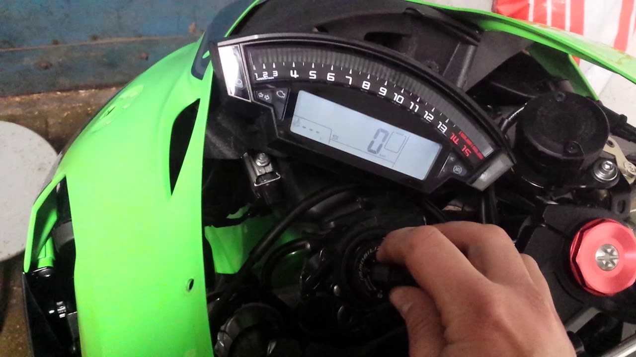 zx10r 2017 tacho error YouTube