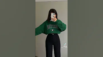 ملابس عمر ١٣ لو عوزين الي محجبات حتو ليك و اشترك Shorts 