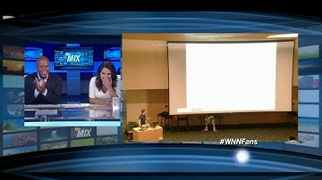 University of Washington: Lecture Interrupted by Sleeping Student