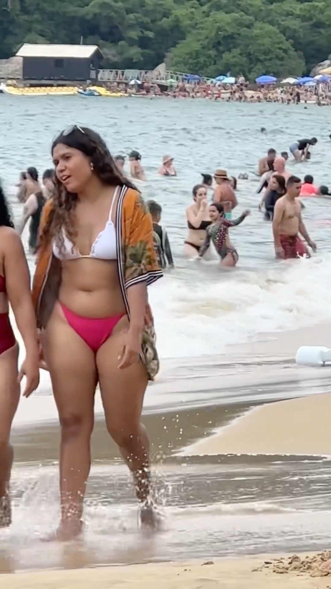 ?? Balneario Camboriu Beach