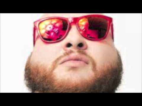 Video: Action Bronson Pe Tequila, Bodegas și How To Maintain A Epic Beard