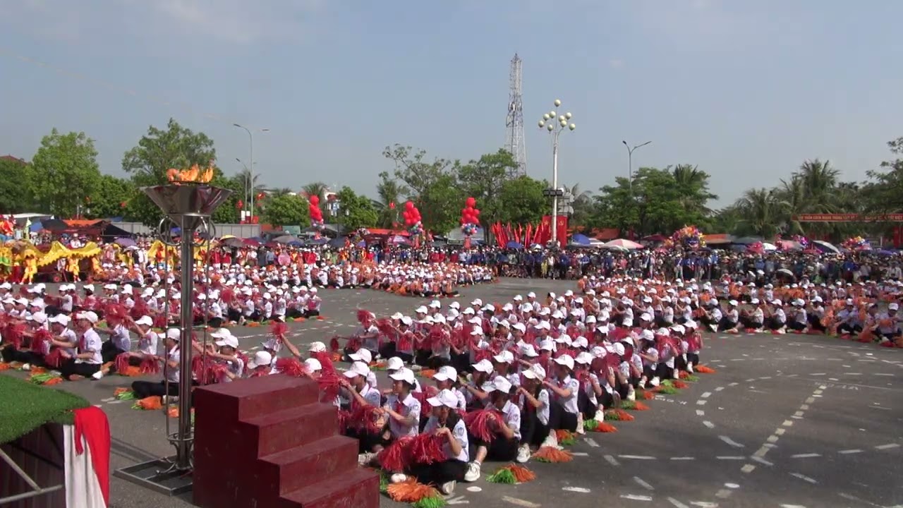 trường THCS hải phương biểu diễn 2 - 9 tại huyện hải hậu 2022