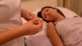 Сахарная эпиляция Шугаринг в салоне красоты Naturel Studio(, 2014-11-17T14:59:09.000Z)