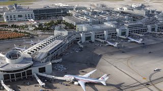 Airport Walks Miami mia Concourse D In 4k