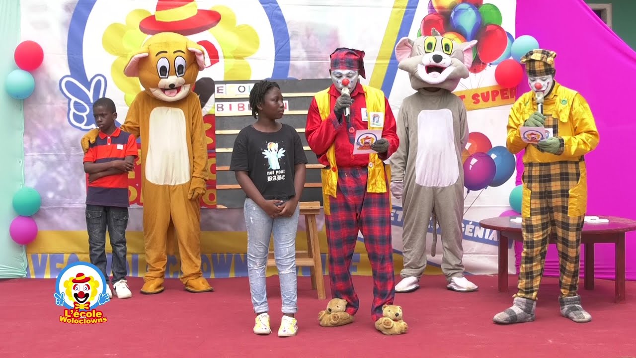 L'école des woloclowns du 11 mai 2022 au groupe scolaire baraka