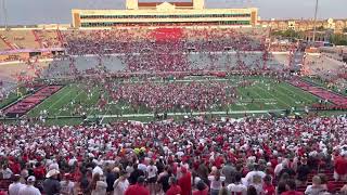 TEXAS TECH fans storm field after beating HOUSTON #collegefootball