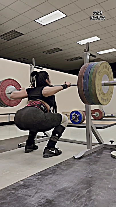 Girls Weight Lifting Attitude 🔥😱 #shorts #fitness #attitude #weightlifting #viral #popular #trending