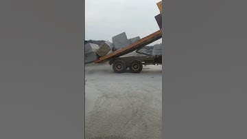 Great skills from this wheel loader operator. #wheelloader #truck #skills