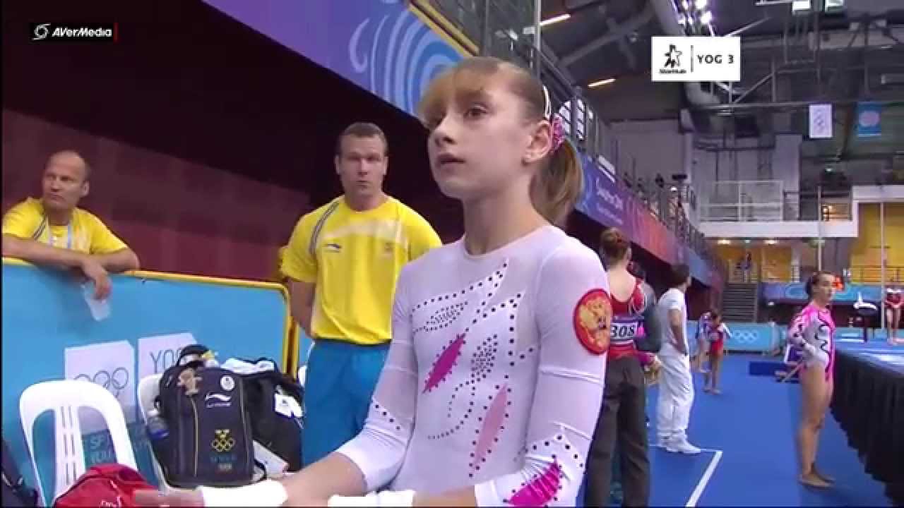 Viktoria Komova 2010 YOG AA (HD)
