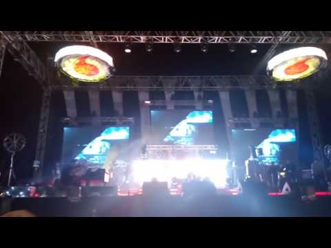 عمرو دياب احلى واحلى حفلة مارينا 2016