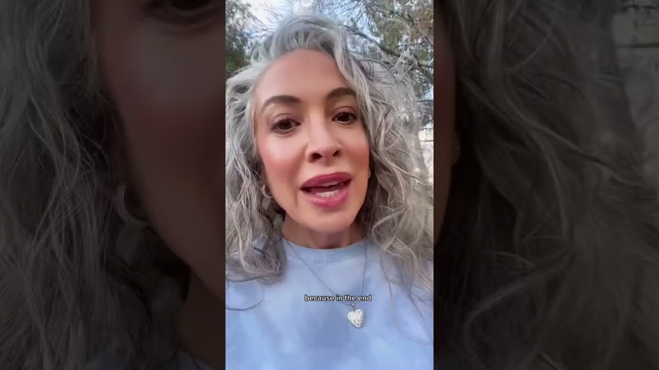 Can anyone rock gray hair?