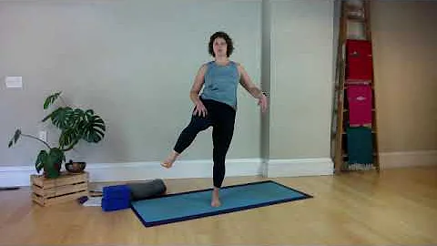 Yoga for Joint Mobility: Align & Flow with Nora