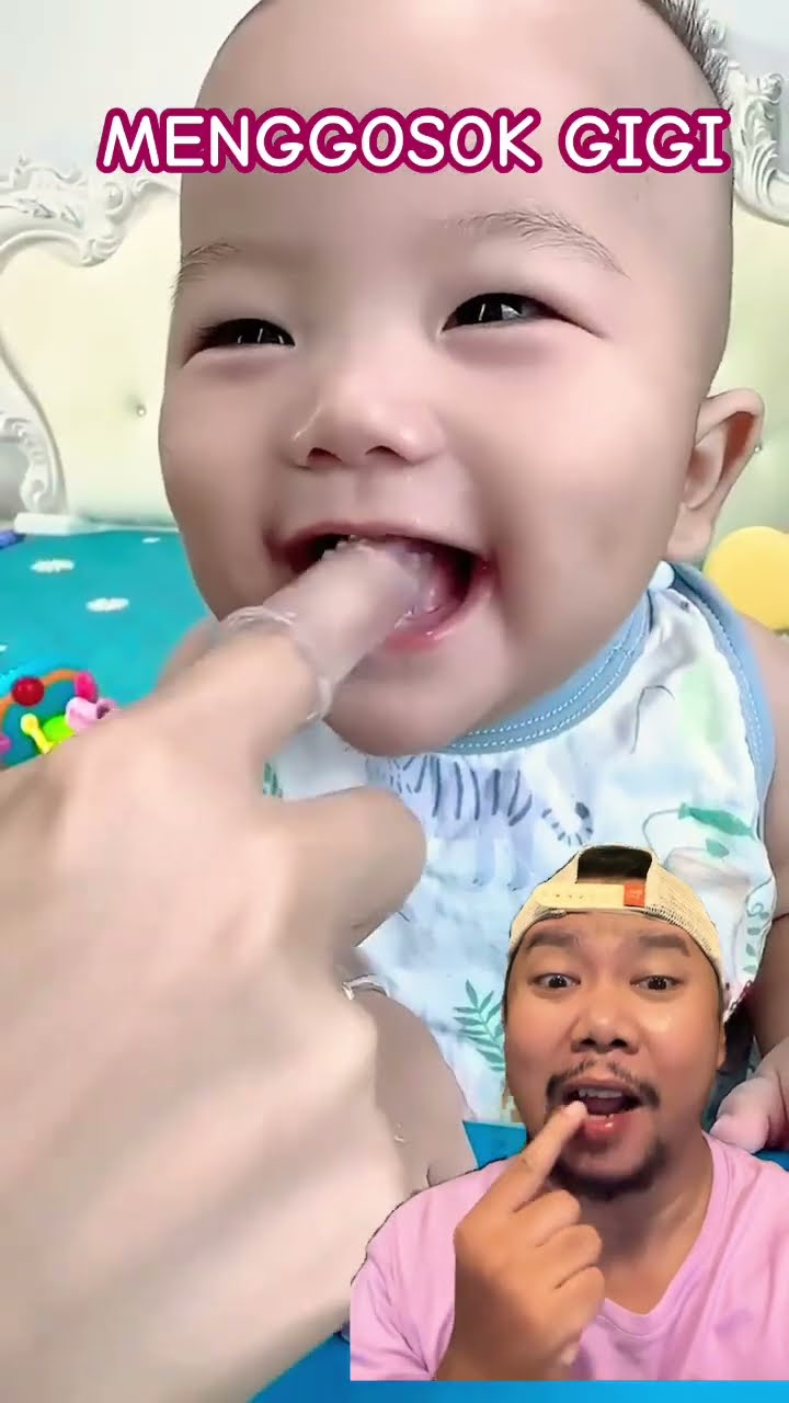 GIGI ADEK JADI BERSIH DEH!!!!? #baby #babytoothbrush #cute #babyteeth #cutebaby