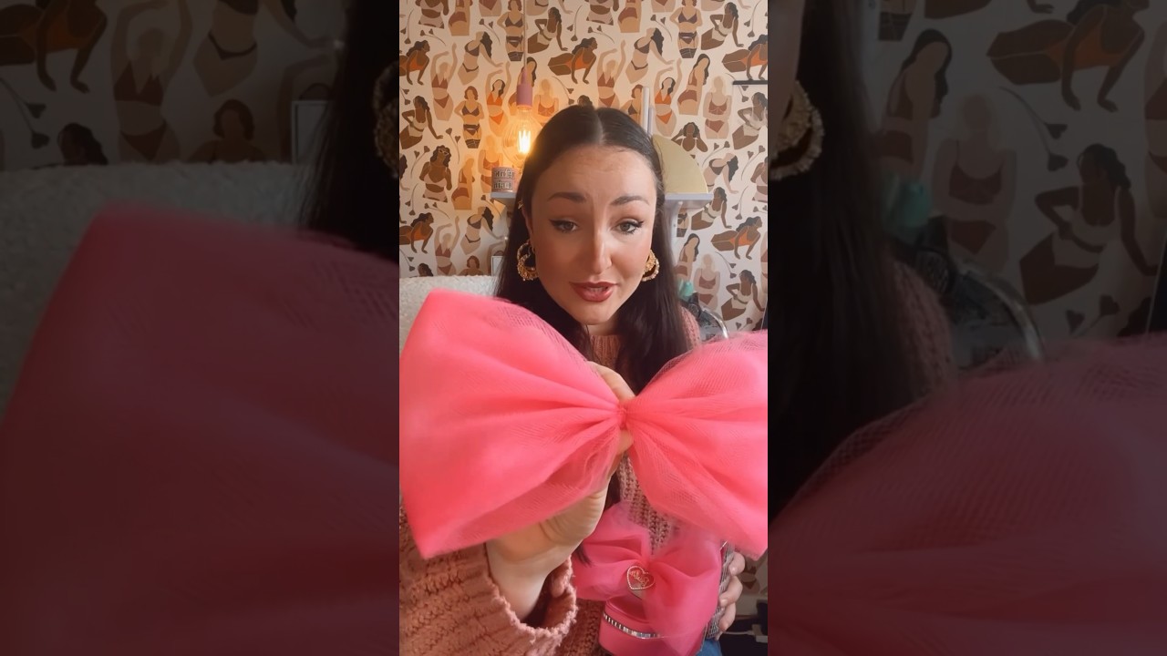 TUTORIAL: TULLE BOWS🎀Super Easy, No Sew!#towngirlcountrygirl #tullebow #tullecraft #diyshoes #craft