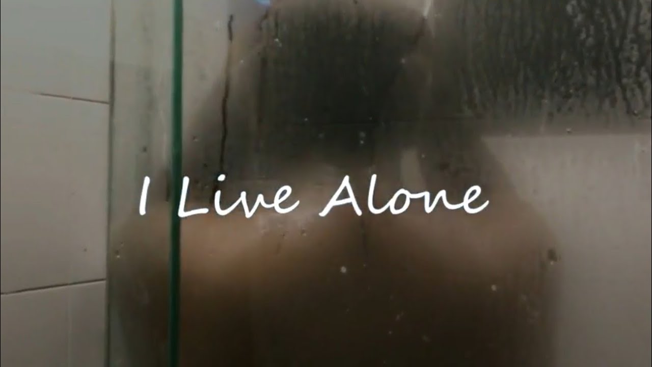 Singapore Short Horror Comedy Film 2018 - I LIVE ALONE