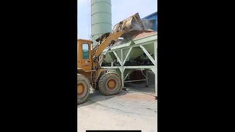 how the QT5-15 block making machine work in china