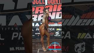 Ju Caceres Campeã Overall No Muscle Contest Praia Grande