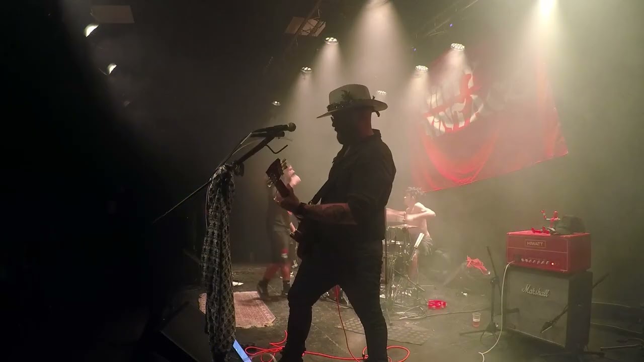 DIRTY VINTAGE BAND - En vivo