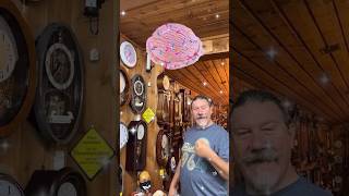 what does @Champ1964 think of the hello kitty clock??? 🤔