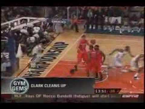 Shane Clark Putback Dunk Vs Syracuse [3.12.2008]