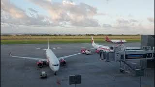 Suara pengumuman di bandara