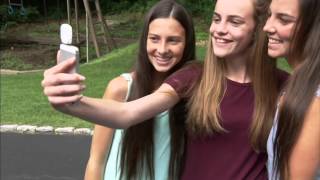 Selfie Flash Cellphone Light by Lori Greiner on QVC screenshot 1