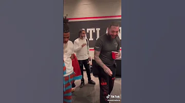 Post Malone backstage in ATL w/ Lil Baby &  Swae Lee!  “Big Jet Plane” for their next collaboration