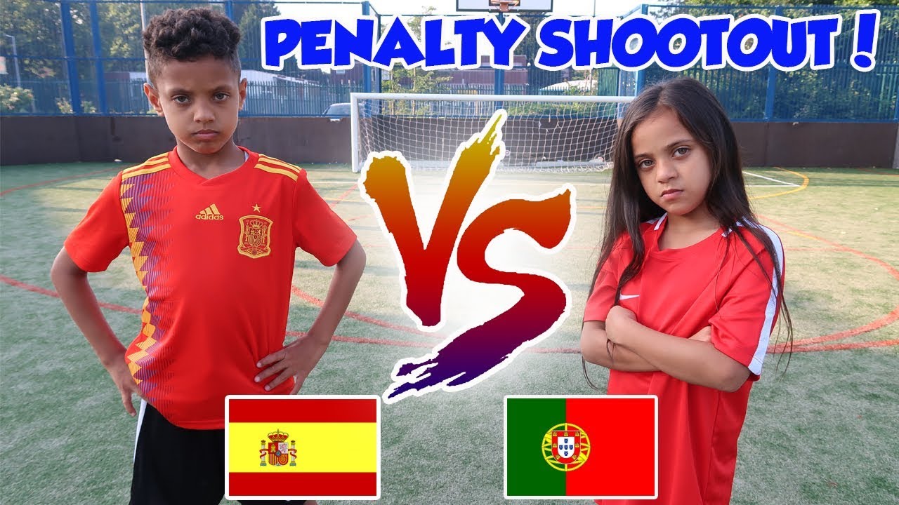 FOOTBALL CHALLENGE | PENALTY SHOOTOUT CHALLENGE | TASH BALLER VS MY SISTER