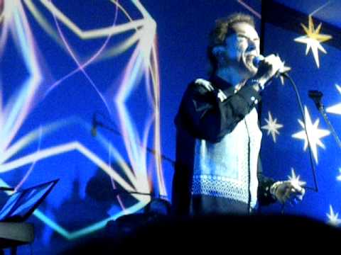 Gary Wright Sings Dream Weaver At The Fest For Beatle Fans- New Jersey 23-26-11